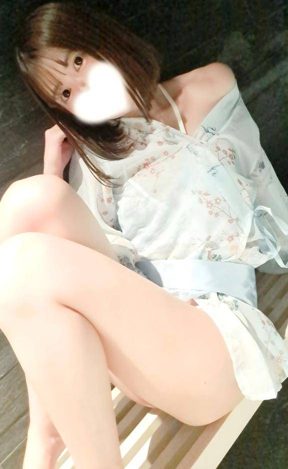 及川ゆりなpicture